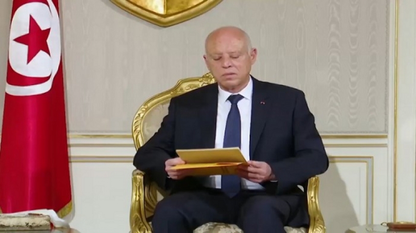 وسط دعوة المرزوقي للتظاهر ..  قيس سعيد يعلن موعد إعلان الحكومة الجديدة مهددا  بإحالة البعض للقضاء