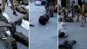 فيديو مريب .. جنود أوكرانيون يطلقون النار على أسرى روس