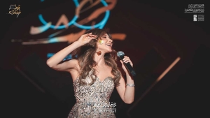 عودة الفراشة: نانسي عجرم تُنير سماء قرطاج